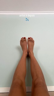 Débora Nascimento feet photo thumbnail