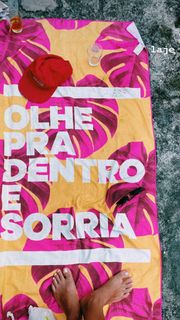 Débora Nascimento feet photo thumbnail