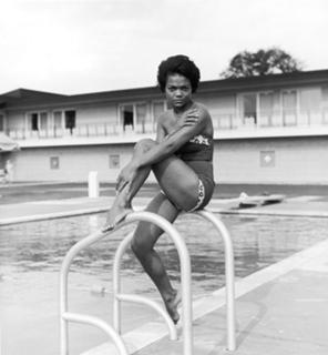 Eartha Kitt feet photo 2