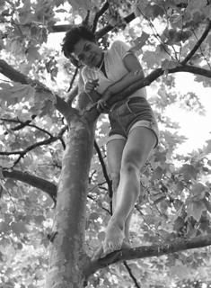 Eartha Kitt feet photo 1