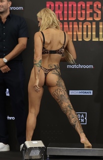 Ebanie Bridges feet photo 1