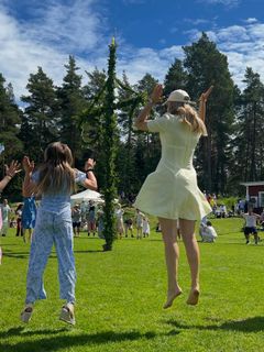 Ebba Busch Thor feet photo 3