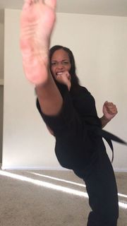 Eboni Adams feet photo 3
