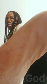 Eboni Adams feet photo 10