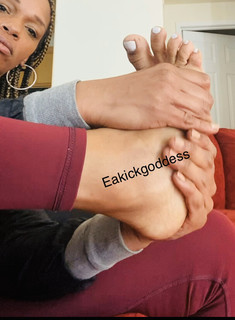 Eboni Adams feet photo 7