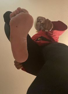 Eboni Adams feet photo 18