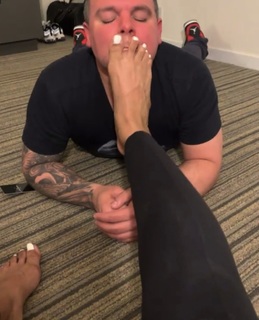 Eboni Adams feet photo 8
