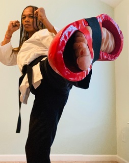 Eboni Adams feet photo 4