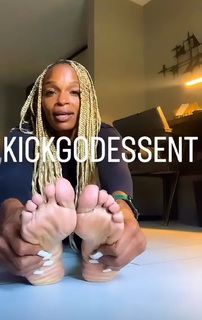 Eboni Adams feet photo 19