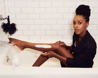 Ebony Obsidian feet photo 3