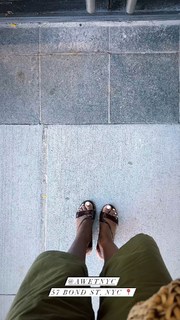 Ebony Obsidian feet photo 7