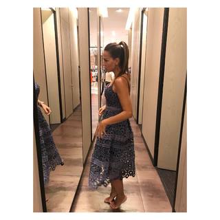 Ebru Akel feet photo thumbnail