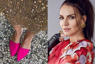 Ebru Akel feet photo thumbnail