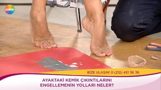 Ebru Akel feet photo thumbnail