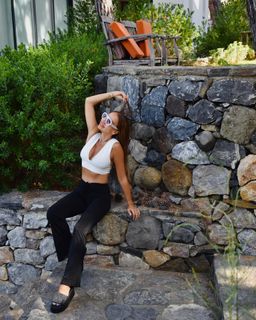 Ebru Akel feet photo 3