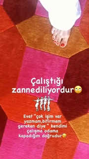 Ebru Cündübeyoglu feet photo 12