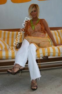 Ebru Destan feet photo 2