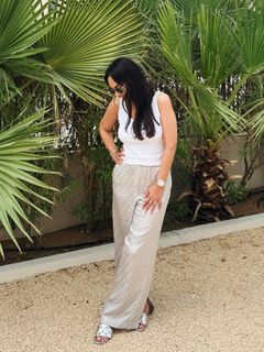 Ebru Gündes feet photo 2