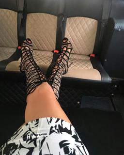 Ebru Polat feet photo 4