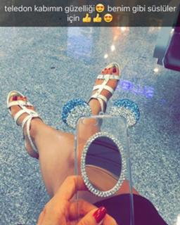 Ebru Polat feet photo 3