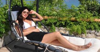 Ebru Polat feet photo 10