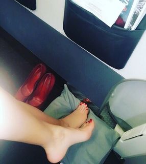 Ebru Polat feet photo 20