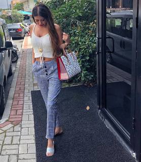 Ebru Polat feet photo 9