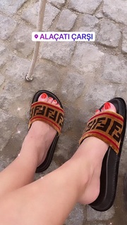 Ebru Polat feet photo 2