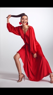 Ebru Sahin feet photo 6