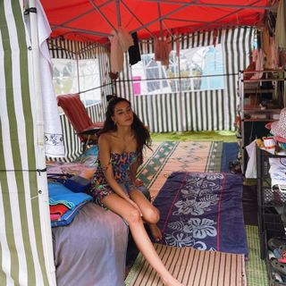 Ebru Sahin feet photo 8