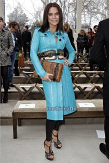 Ebru Salli feet photo thumbnail