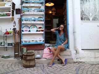 Ebru Salli feet photo thumbnail