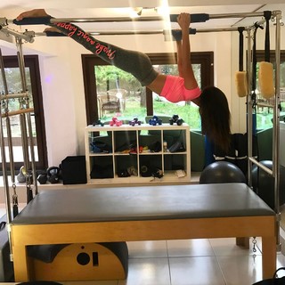 Ebru Salli feet photo thumbnail