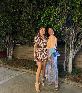 Ebru Salli feet photo thumbnail