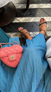 Ebru Salli feet photo thumbnail