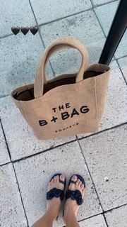 Ebru Salli feet photo thumbnail