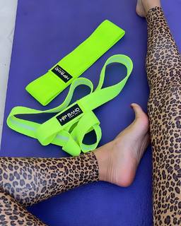 Ebru Salli feet photo thumbnail