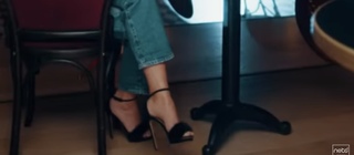Ebru Yasar feet photo 2