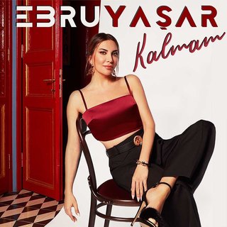 Ebru Yasar feet photo 11