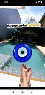 Ece Erken feet photo thumbnail