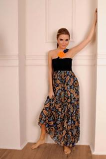 Ece Erken feet photo thumbnail