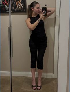 Ece Mumay feet photo 2