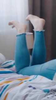 Ece Yasar feet photo 1