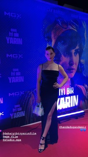 Ece Yasar feet photo 18