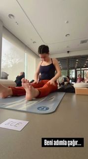 Ece Yasar feet photo 2
