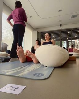 Ece Yasar feet photo 6