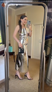 Eda Ece feet photo thumbnail