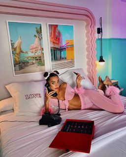 Eden Fines feet photo 6