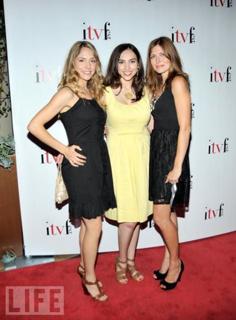 Eden Riegel feet photo 11