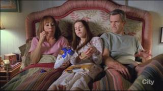 Eden Sher feet photo thumbnail